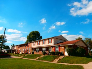 Piedmont Apartments in Portland, IN - Building Photo - Building Photo