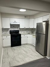 124 Willow Turn, Unit A in Mount Laurel, NJ - Foto de edificio - Building Photo