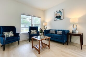 716 Cathedral Pl in St. Augustine, FL - Building Photo - Building Photo