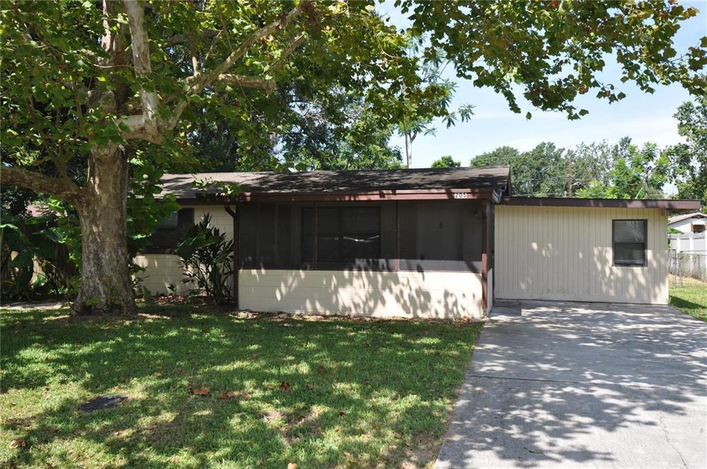 205 Stribling Dr in Auburndale, FL - Building Photo