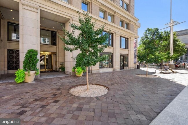 701 Pennsylvania Ave NW in Washington, DC - Building Photo - Building Photo