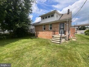 4009 Elderon Ave in Baltimore, MD - Building Photo - Building Photo