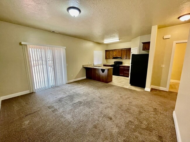 370 W Buena Vista Blvd in Washington, UT - Building Photo - Building Photo