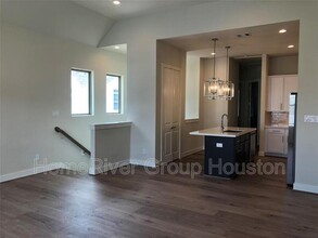 1108 Yellow Pl in Houston, TX - Building Photo - Building Photo