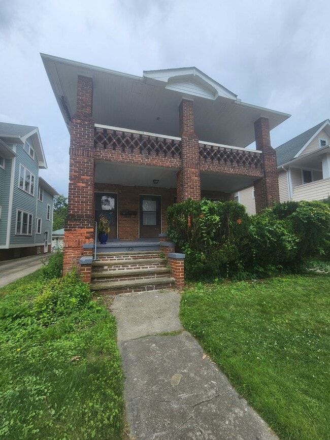 property at 2680 E 128th St