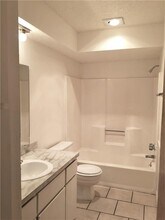 1900 Dover St-Unit -D in Norman, OK - Building Photo - Building Photo