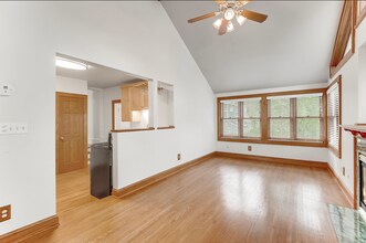 2316 Fremont Ave S, Unit 2 in Minneapolis, MN - Building Photo - Building Photo
