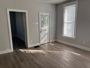 1427 Wall St in Fort Wayne, IN - Building Photo - Building Photo