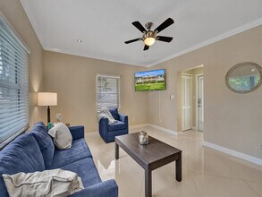 37 Hendricks Isle, Unit SI ID1504010P in Fort Lauderdale, FL - Foto de edificio - Building Photo