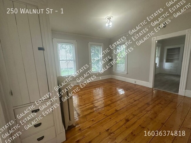 250 Walnut St in Manchester, NH - Building Photo - Building Photo