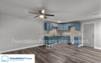 2417 Alcy Manor Ln in Memphis, TN - Building Photo - Building Photo