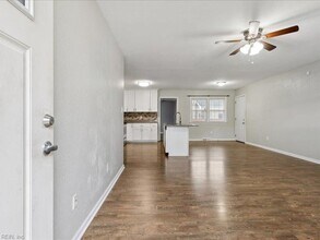 13202 Aqueduct Dr in Newport News, VA - Building Photo - Building Photo