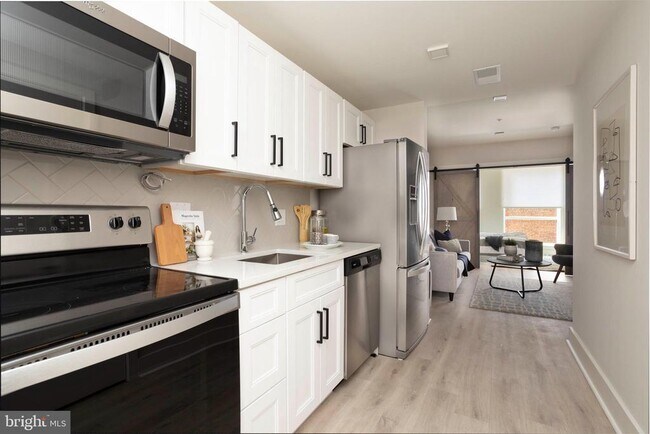1805 N Howard St in Philadelphia, PA - Building Photo - Building Photo