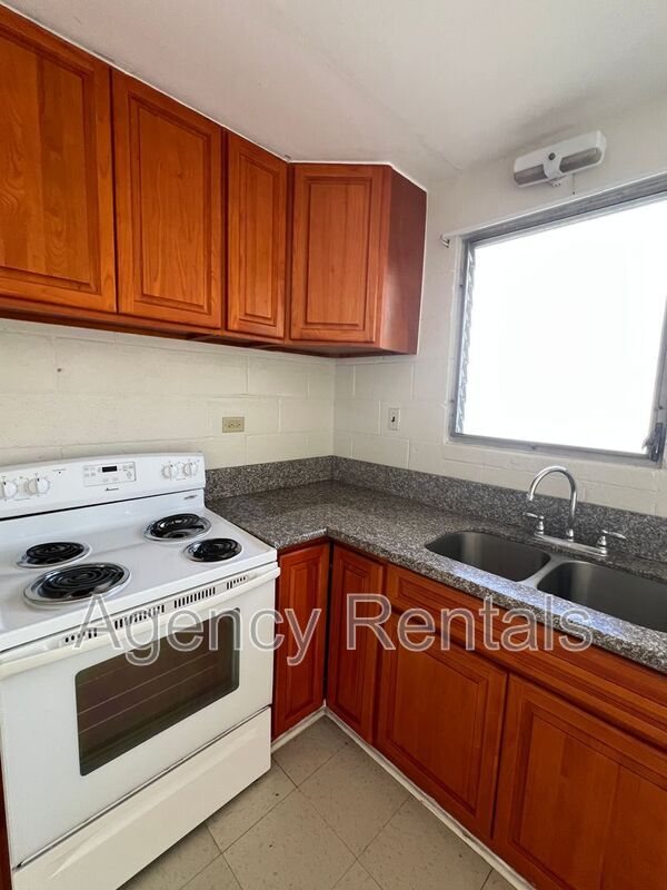 property at 2733 Ka?aha St