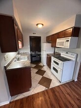 23 Kensington Heights Rd in Belleville, IL - Building Photo - Building Photo