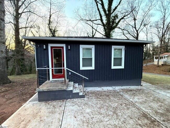 113 Prancer Ave in Greenville, SC - Building Photo - Building Photo