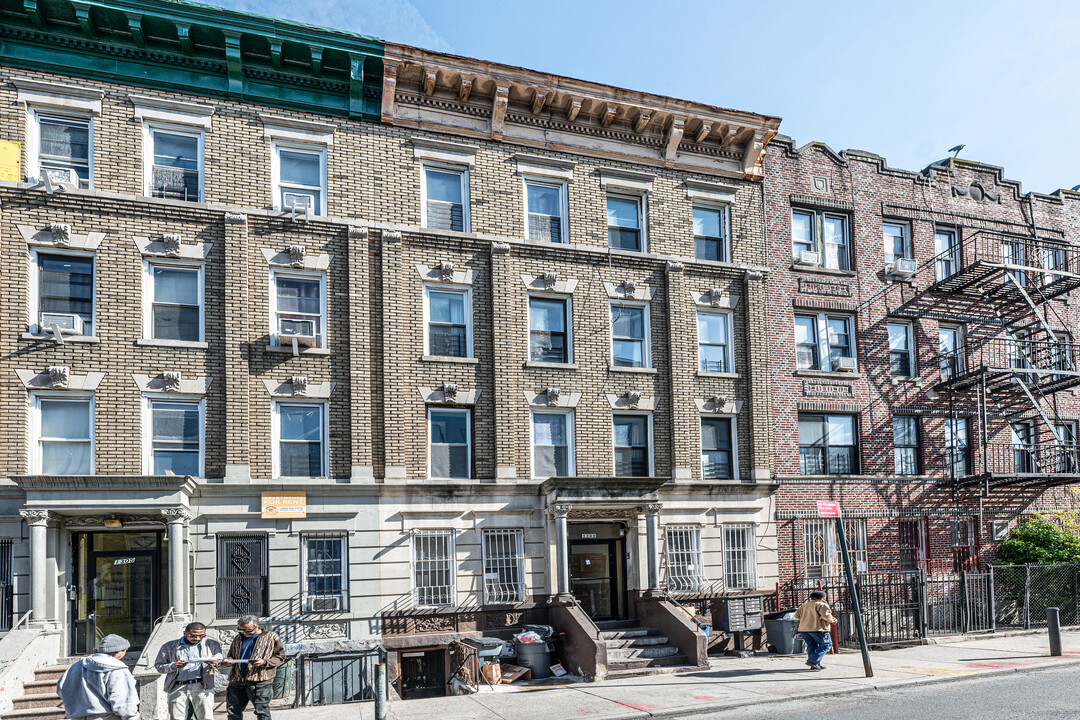 1309 Lincoln Pl in Brooklyn, NY - Building Photo