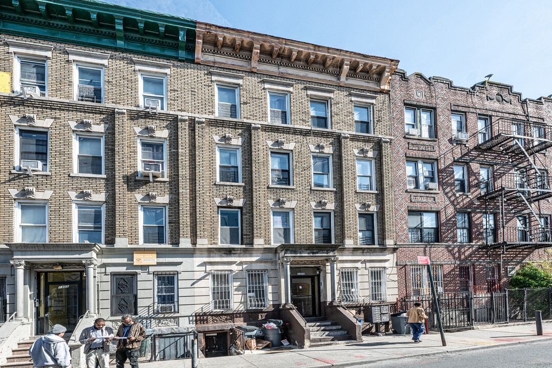 1309 Lincoln Pl in Brooklyn, NY - Foto de edificio