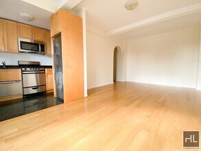 AMSTERDAM AVENUE in New York, NY - Foto de edificio - Building Photo