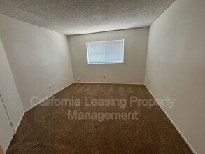 44510 16th St E in Lancaster, CA - Building Photo - Building Photo