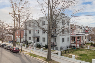 1236 Shepherd St NW in Washington, DC - Building Photo - Building Photo