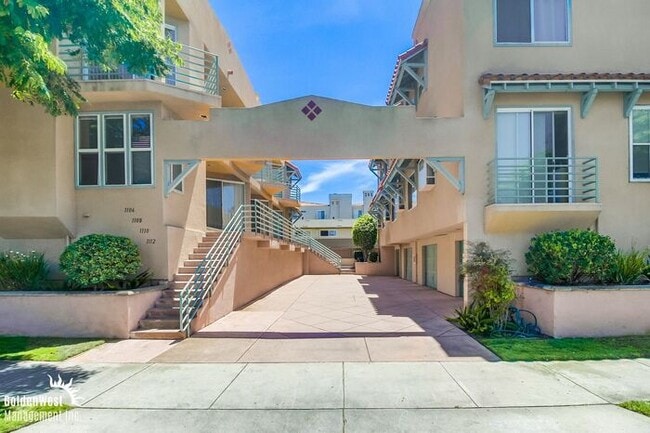 1112 2nd St in Coronado, CA - Building Photo - Building Photo