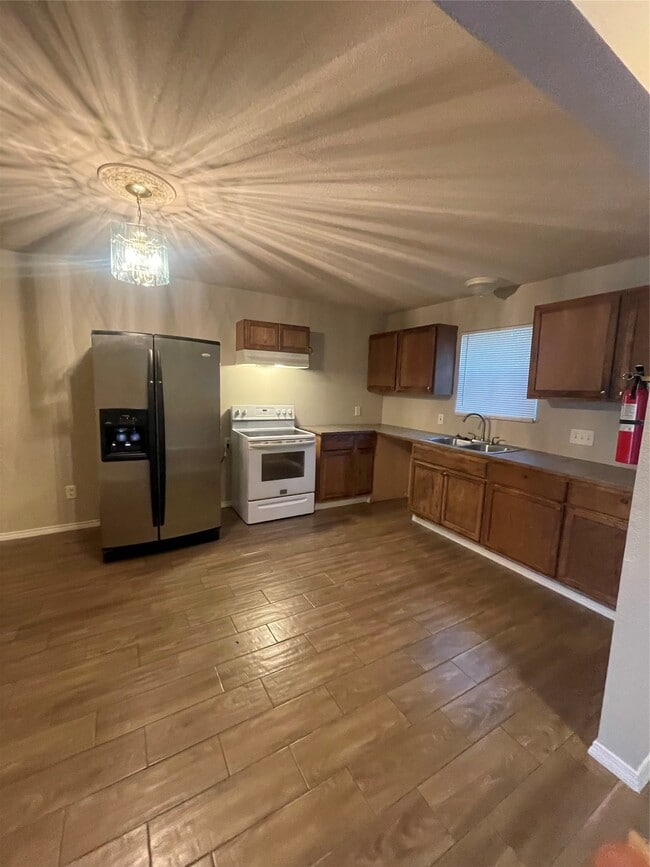 5313 Carmen St in Houston, TX - Building Photo - Building Photo