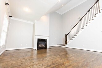 1705 Barfield Run NW in Atlanta, GA - Building Photo - Building Photo