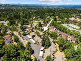 4690 SW Comus Plz in Portland, OR - Building Photo