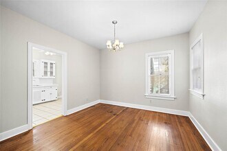 502 11th St N in Texas City, TX - Foto de edificio - Building Photo