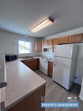 1124 E Carolina Ave in Fruita, CO - Foto de edificio - Building Photo