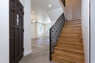 5150 Hastings Rd in San Diego, CA - Building Photo - Building Photo