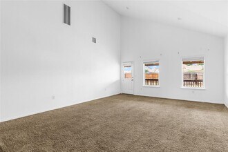 19401 Great Falls Dr in Manor, TX - Building Photo - Building Photo