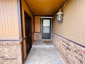 1219 S Longfellow St in Wichita, KS - Building Photo - Building Photo