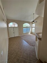 2445 Antler Point Dr in Henderson, NV - Building Photo - Building Photo