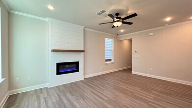 709 Stickley Oak Way in Woodstock, GA - Building Photo - Building Photo