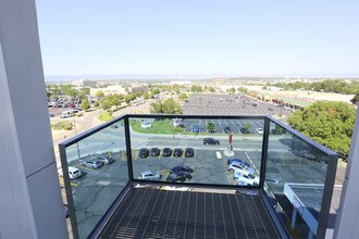 201Lofts in Englewood, CO - Building Photo - Interior Photo