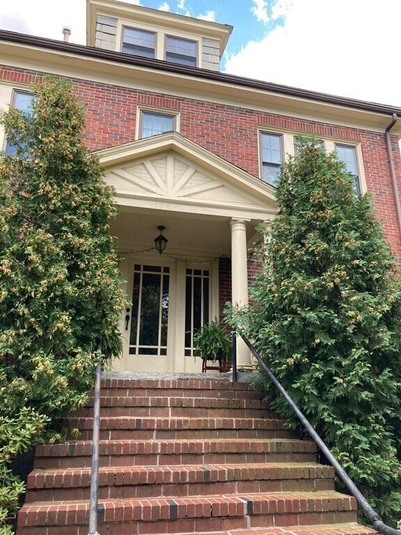 property at 6 Highland Ave