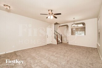 15407 Redbird Farm in San Antonio, TX - Building Photo - Building Photo