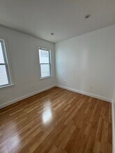 81 Dayton St in Elizabeth, NJ - Building Photo - Building Photo