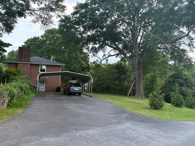 2942 Old Norcross Rd in Tucker, GA - Building Photo - Building Photo