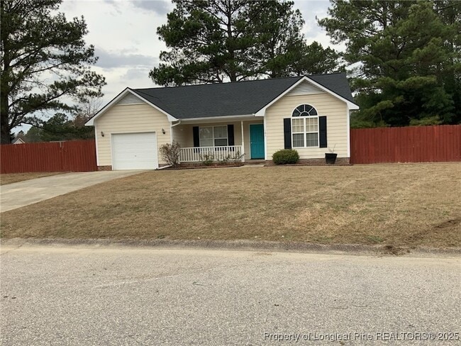 101 Horace Ct in Raeford, NC - Building Photo - Building Photo