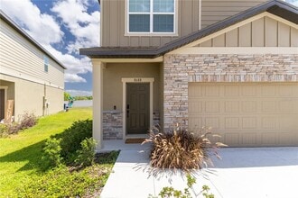 8688 Sportsman Lp in Groveland, FL - Building Photo - Building Photo