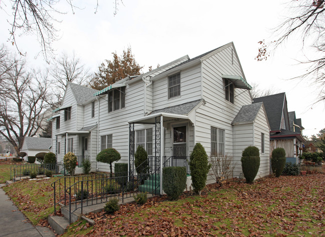 802 N 6th St in Boise, ID - Foto de edificio - Building Photo