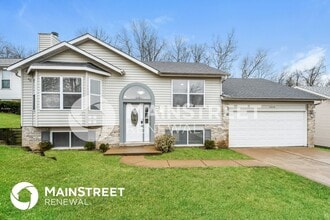 5354 Trailview Dr in Black Jack, MO - Building Photo - Building Photo