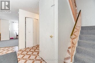 45 Silverstone Dr in Toronto, ON - Building Photo - Building Photo