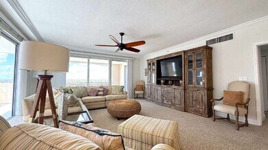 1425 Ocean Shore Blvd in Ormond Beach, FL - Building Photo - Building Photo