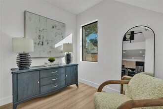 3175 10th Ave N in St. Petersburg, FL - Building Photo - Building Photo