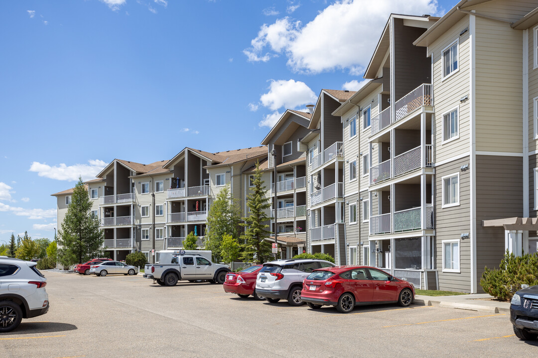 Lancaster Green in Red Deer, AB - Building Photo