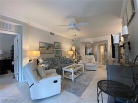 1455 Tiffany Ln in Naples, FL - Building Photo